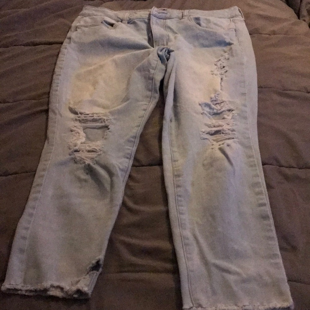 American Eagle destructed jeans